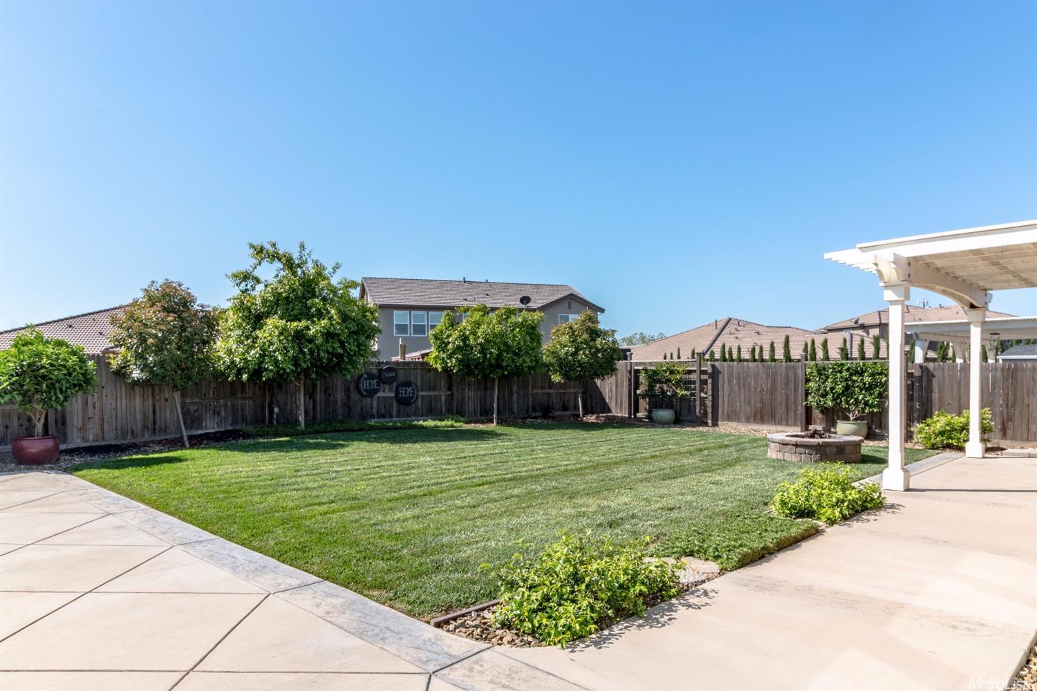 876 Golden Pond Dr, Manteca, CA 95336 photo 14