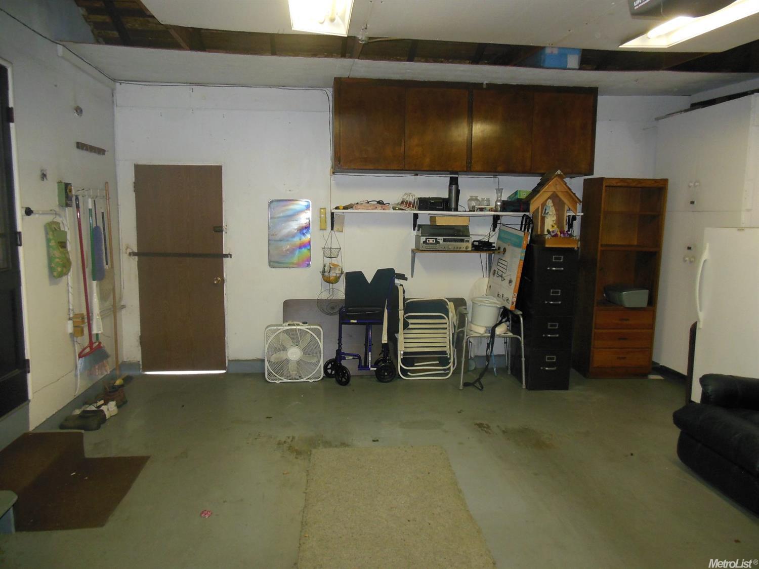 700 N Ham Ln, Lodi, CA 95242 photo 16
