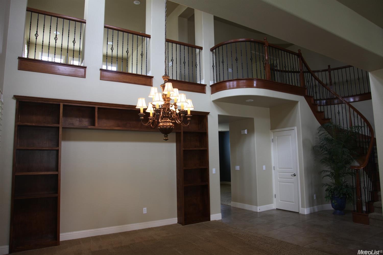 2076 Katnich Ln, Lodi, CA 95242 photo 8