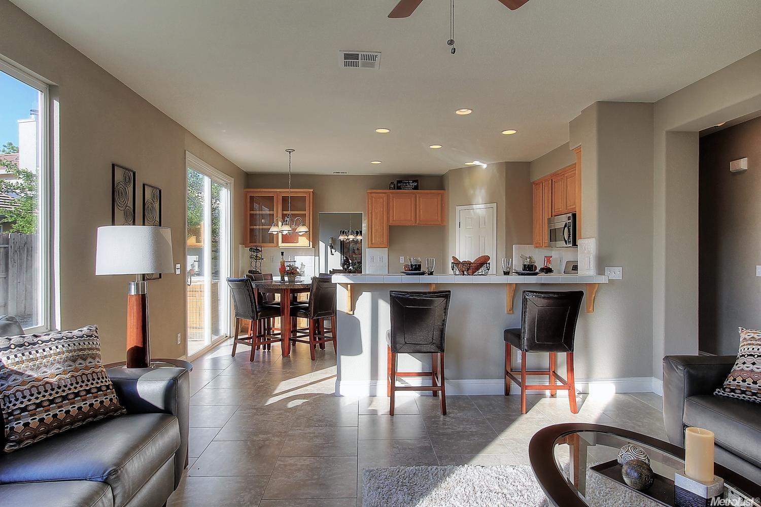 901 Platinum Ave, Lathrop, CA 95330 photo 10