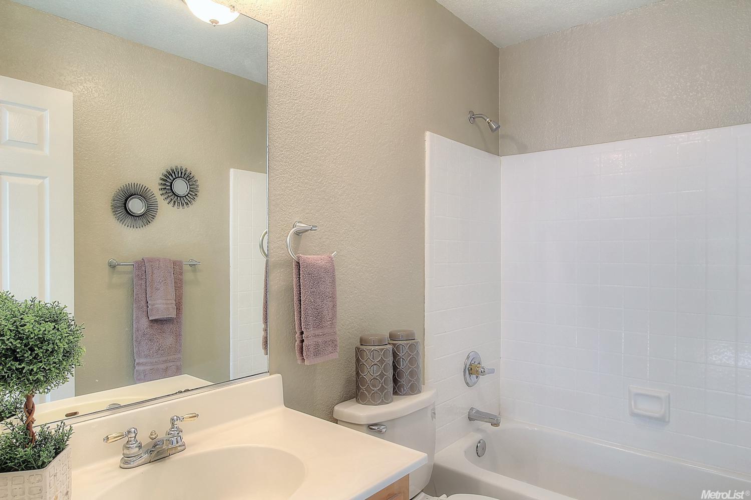 901 Platinum Ave, Lathrop, CA 95330 photo 13