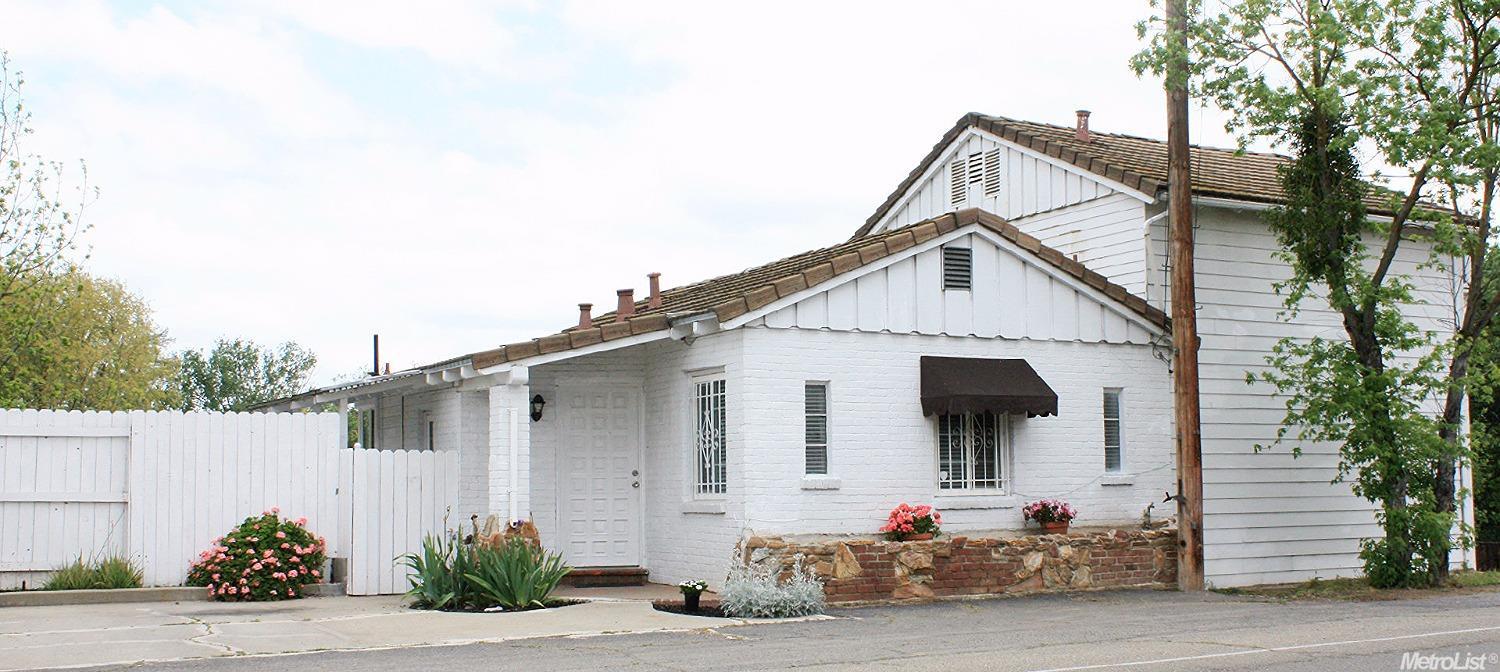 1355 River Rd, Modesto, CA 95351 photo 1
