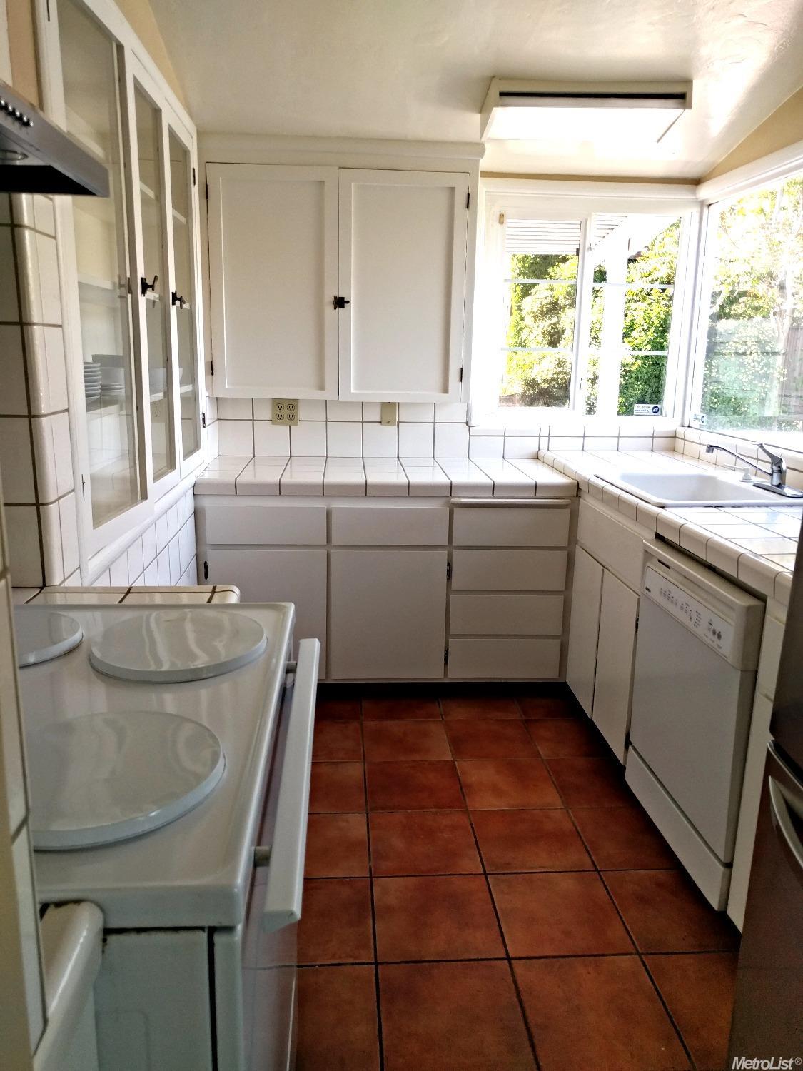 1355 River Rd, Modesto, CA 95351 photo 8