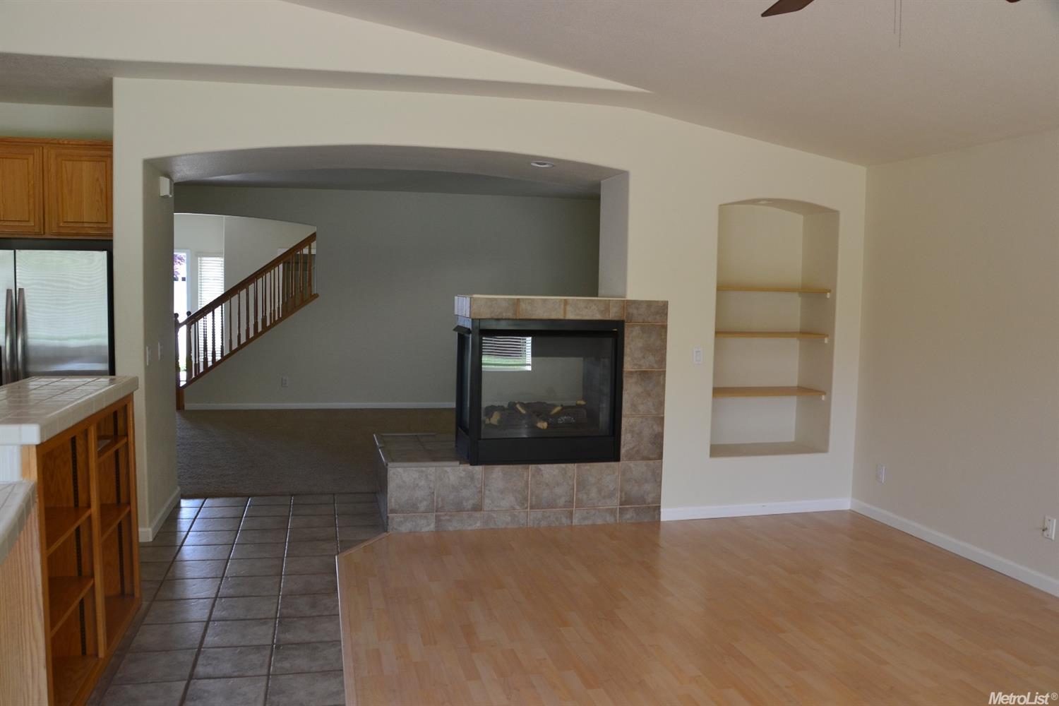 2724 Henri Ct, Davis, CA 95618 photo 4