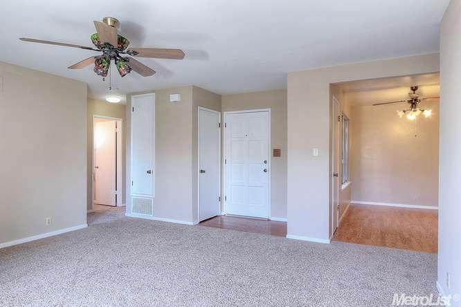296 Marty Dr, Manteca, CA 95336 photo 7