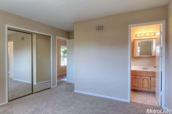 296 Marty Dr, Manteca, CA 95336 photo 9