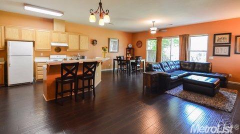 635 John Roos Ave, Ripon, CA 95366 photo 9
