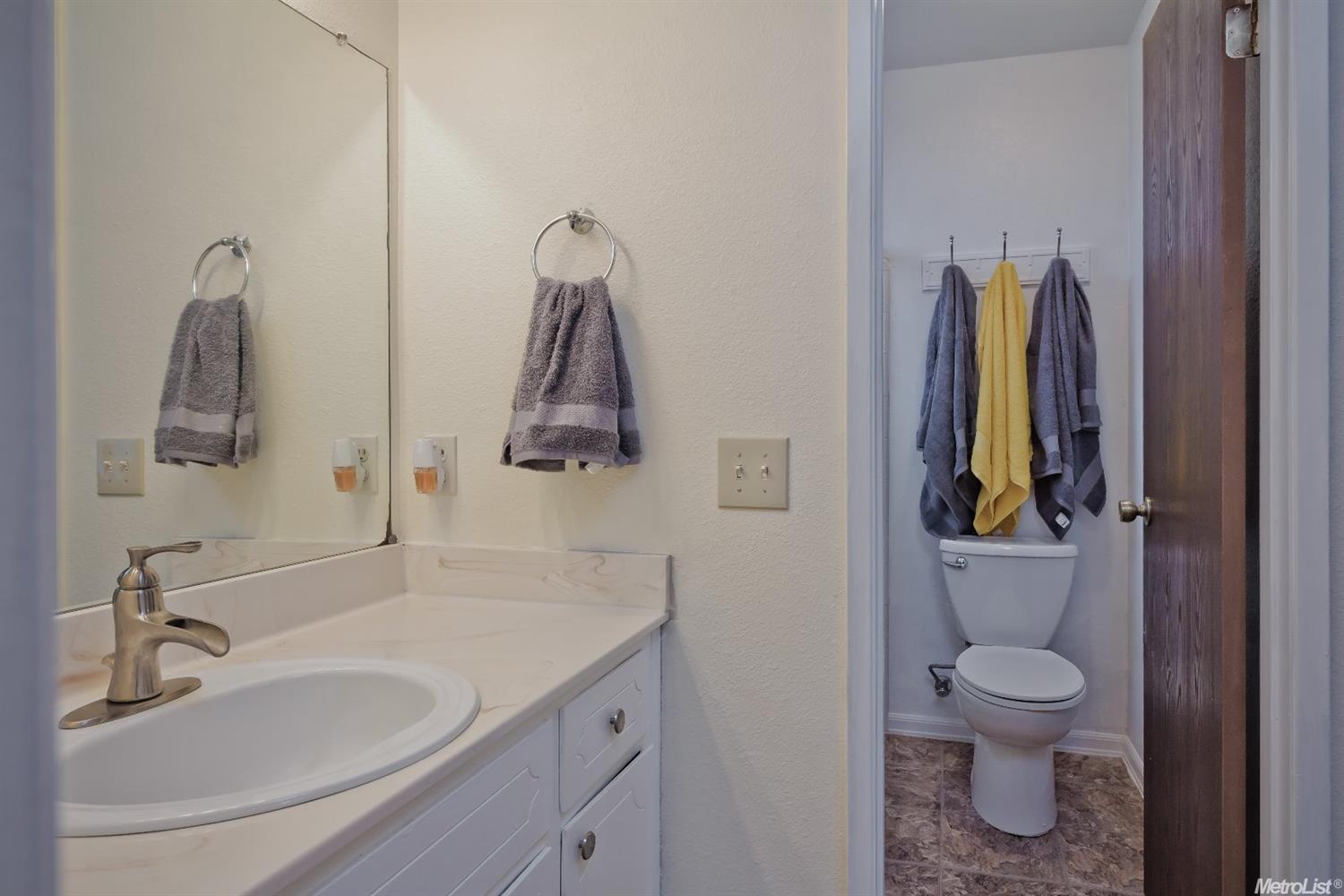 1320 Sprague St, Manteca, CA 95336 photo 19