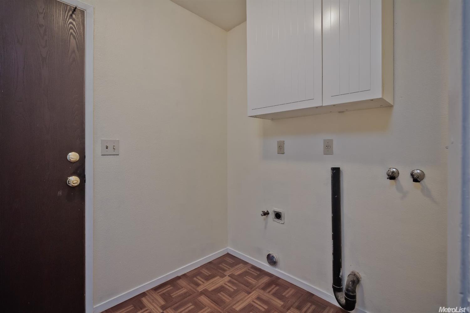 1320 Sprague St, Manteca, CA 95336 photo 8