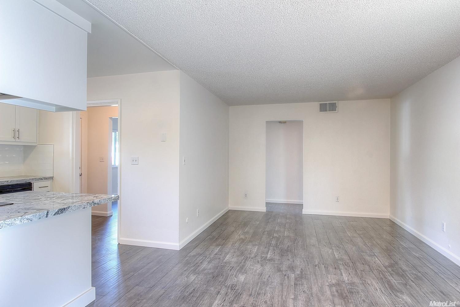 1609 Ascot Dr, Modesto, CA 95350 photo 8