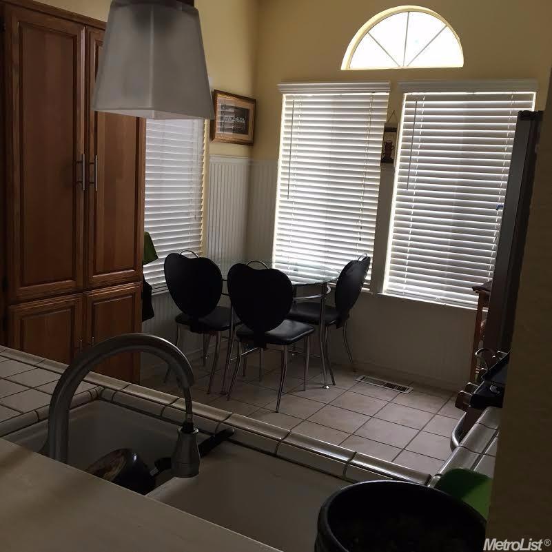 499 Gonzalez St, Tracy, CA 95376 photo 5