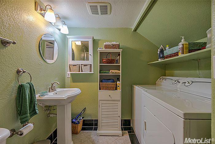 2081 5th St, Davis, CA 95618 photo 13