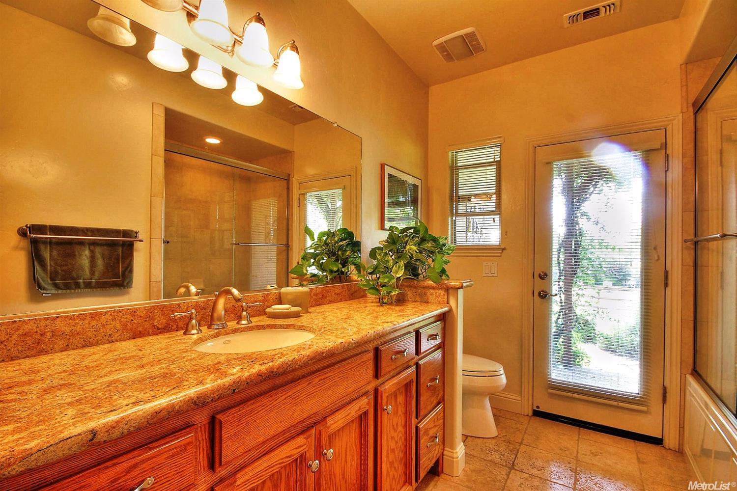 6424 Sutter Ave, Carmichael, CA 95608 photo 22