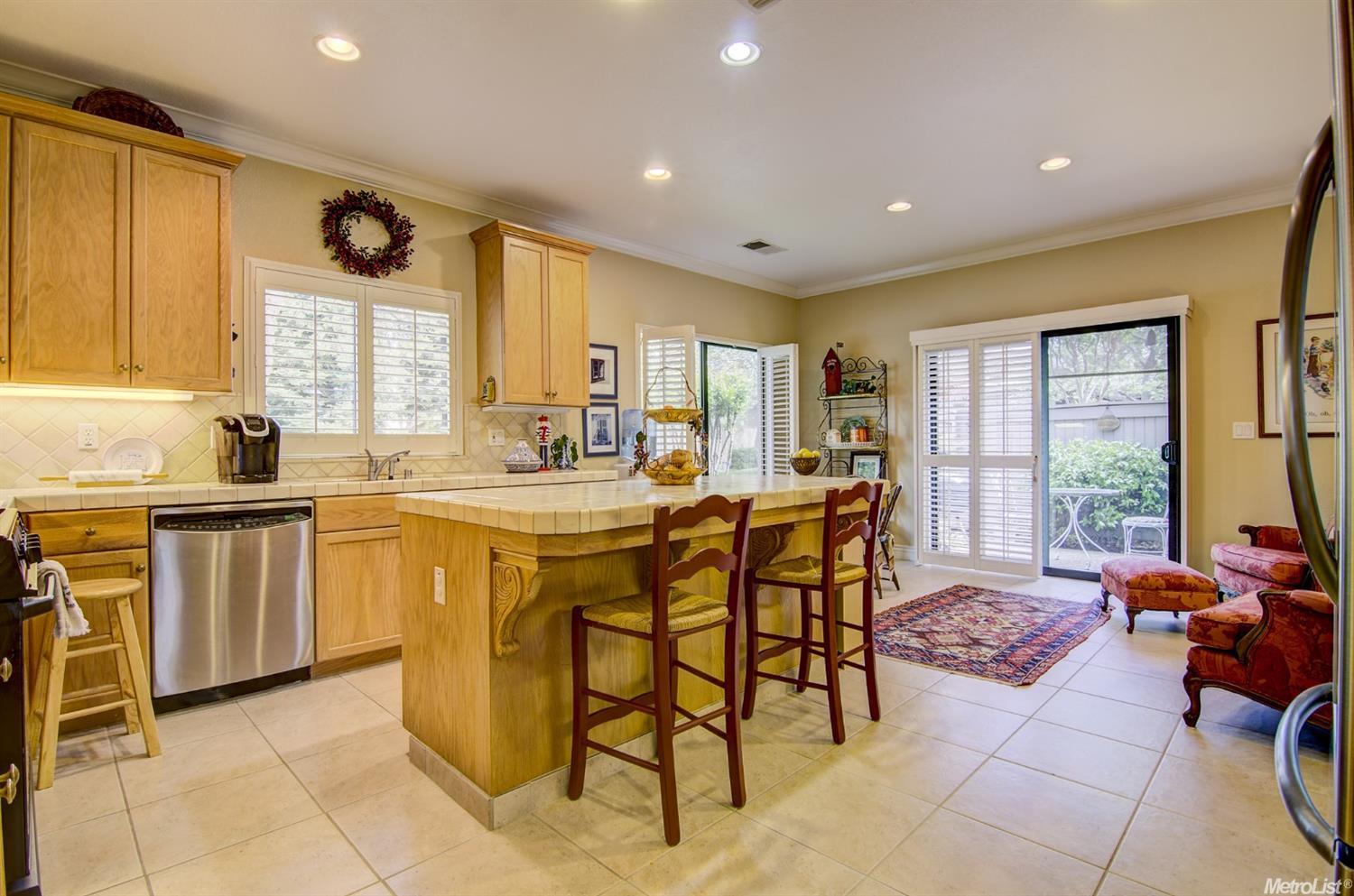 5240 La Sendita, Carmichael, CA 95608 photo 8