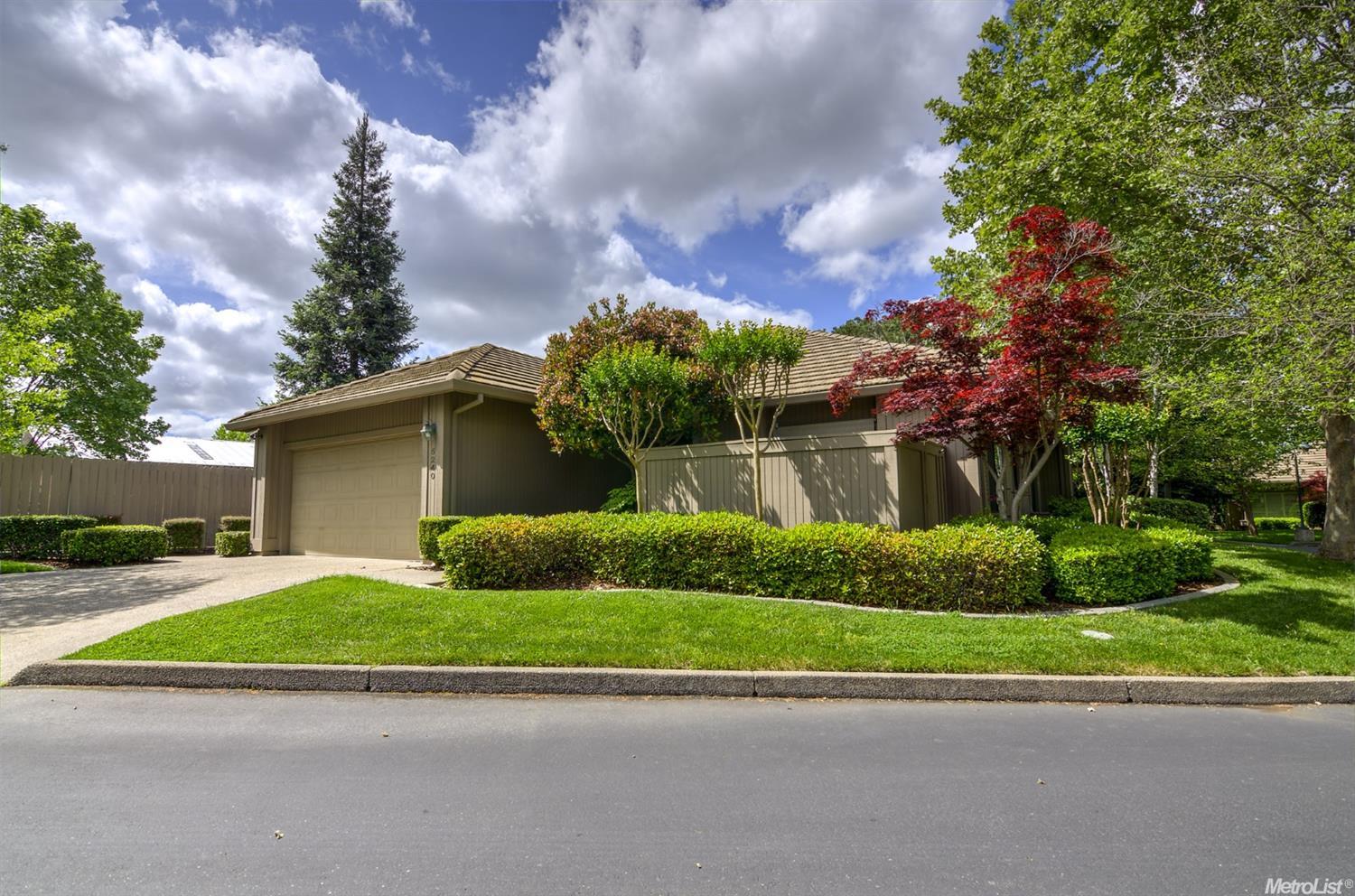 5240 La Sendita, Carmichael, CA 95608 photo 2