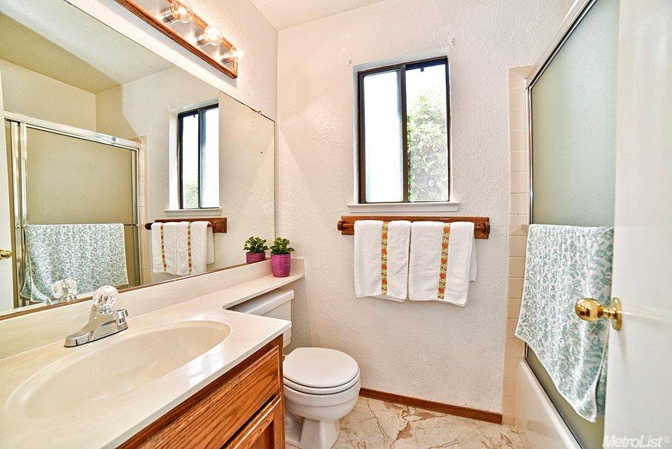 4938 Kurz Cir, Carmichael, CA 95608 photo 25