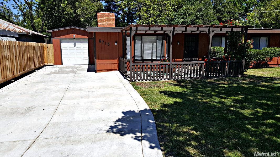 6715 Lincoln Ave, Carmichael, CA 95608 photo 2