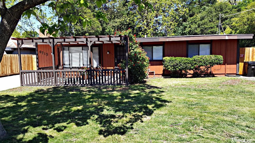 6715 Lincoln Ave, Carmichael, CA 95608 photo 1