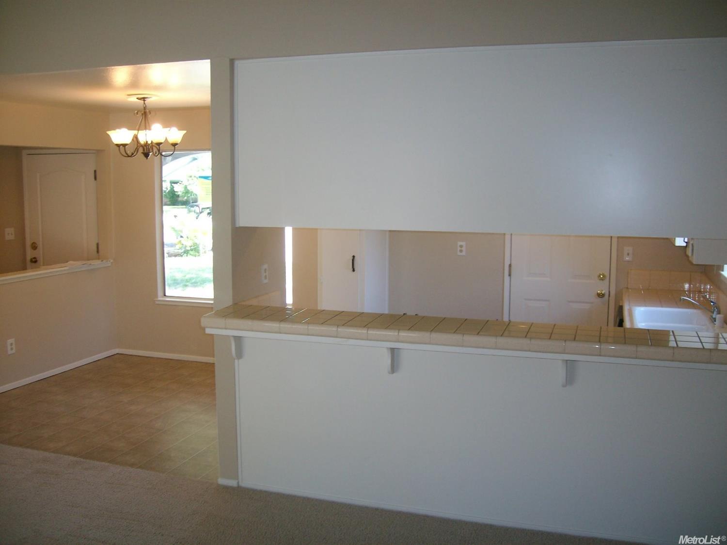 3205 April Ct, Modesto, CA 95354 photo 5