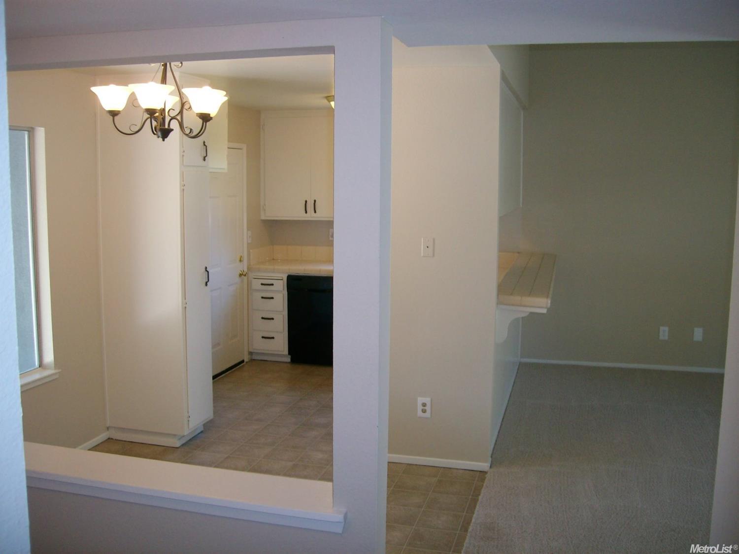 3205 April Ct, Modesto, CA 95354 photo 9