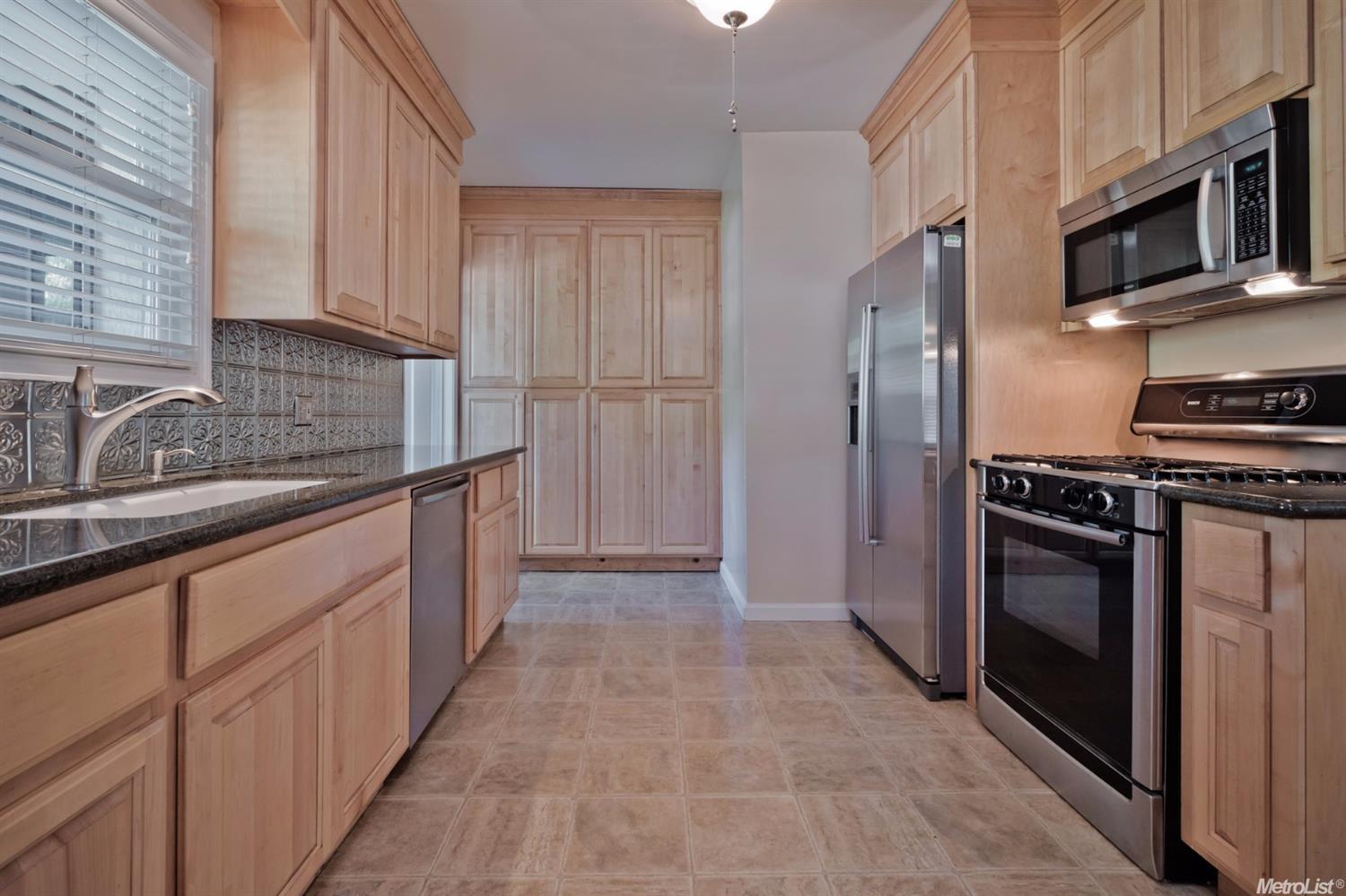 1240 Brady Ave, Modesto, CA 95350 photo 15