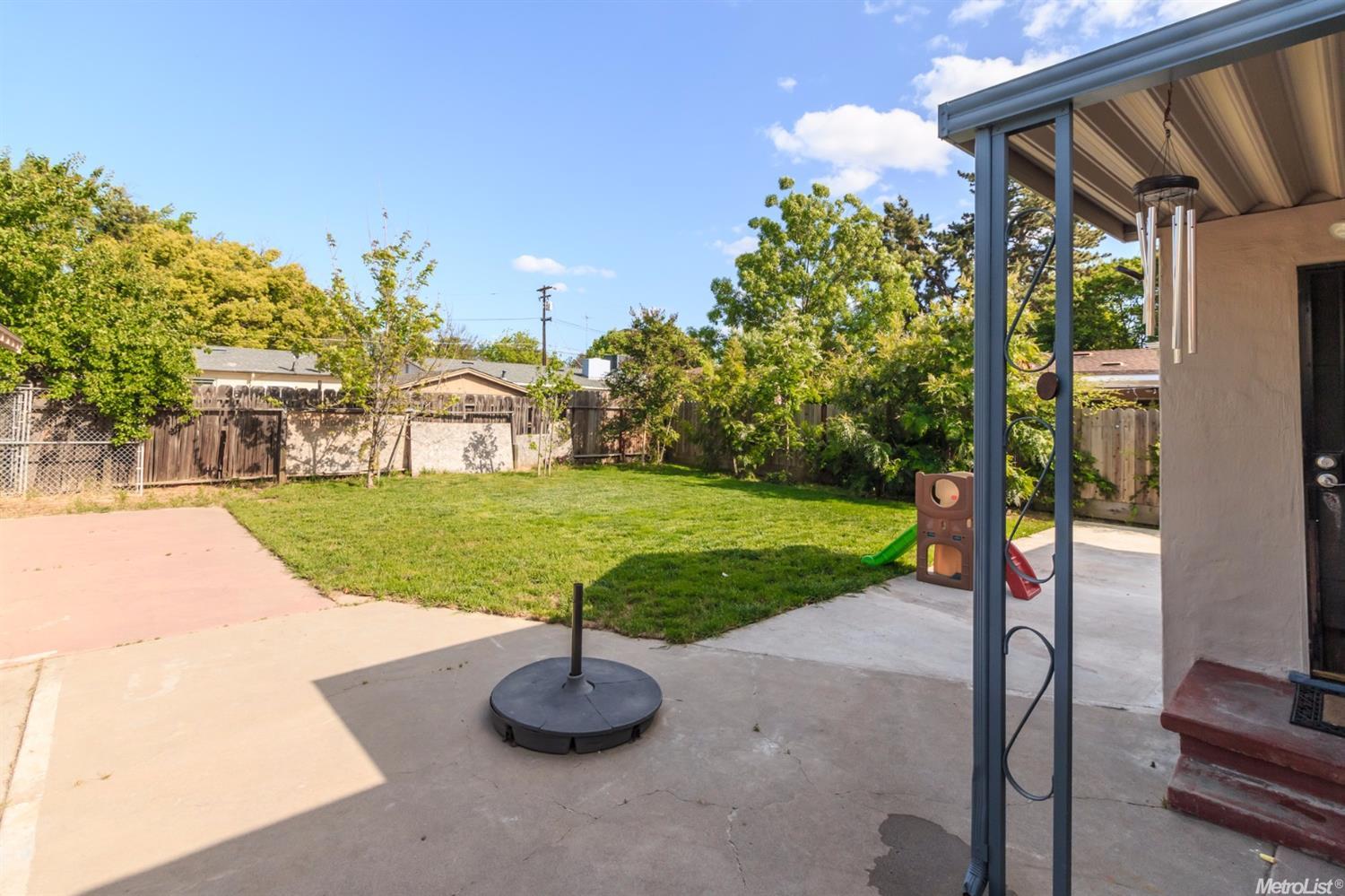 1240 Brady Ave, Modesto, CA 95350 photo 22