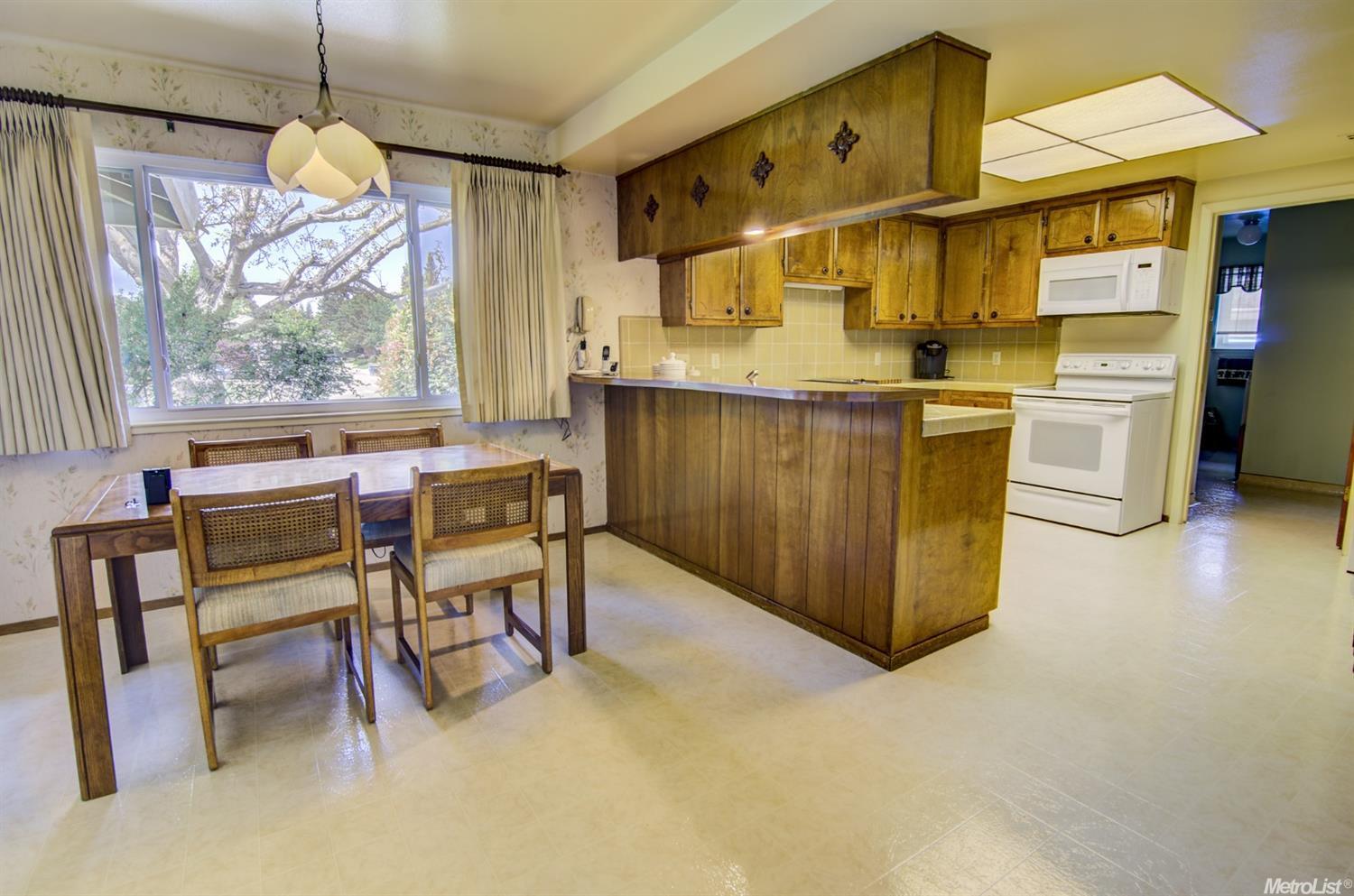 1616 Carmelo, Carmichael, CA 95608 photo 8