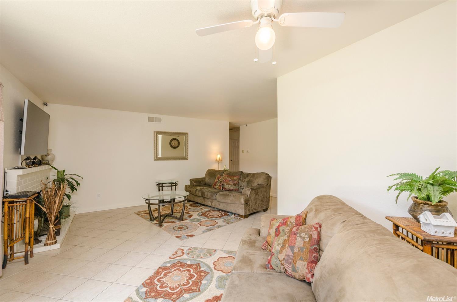7614 Bierston St, Citrus Heights, CA 95621 photo 6
