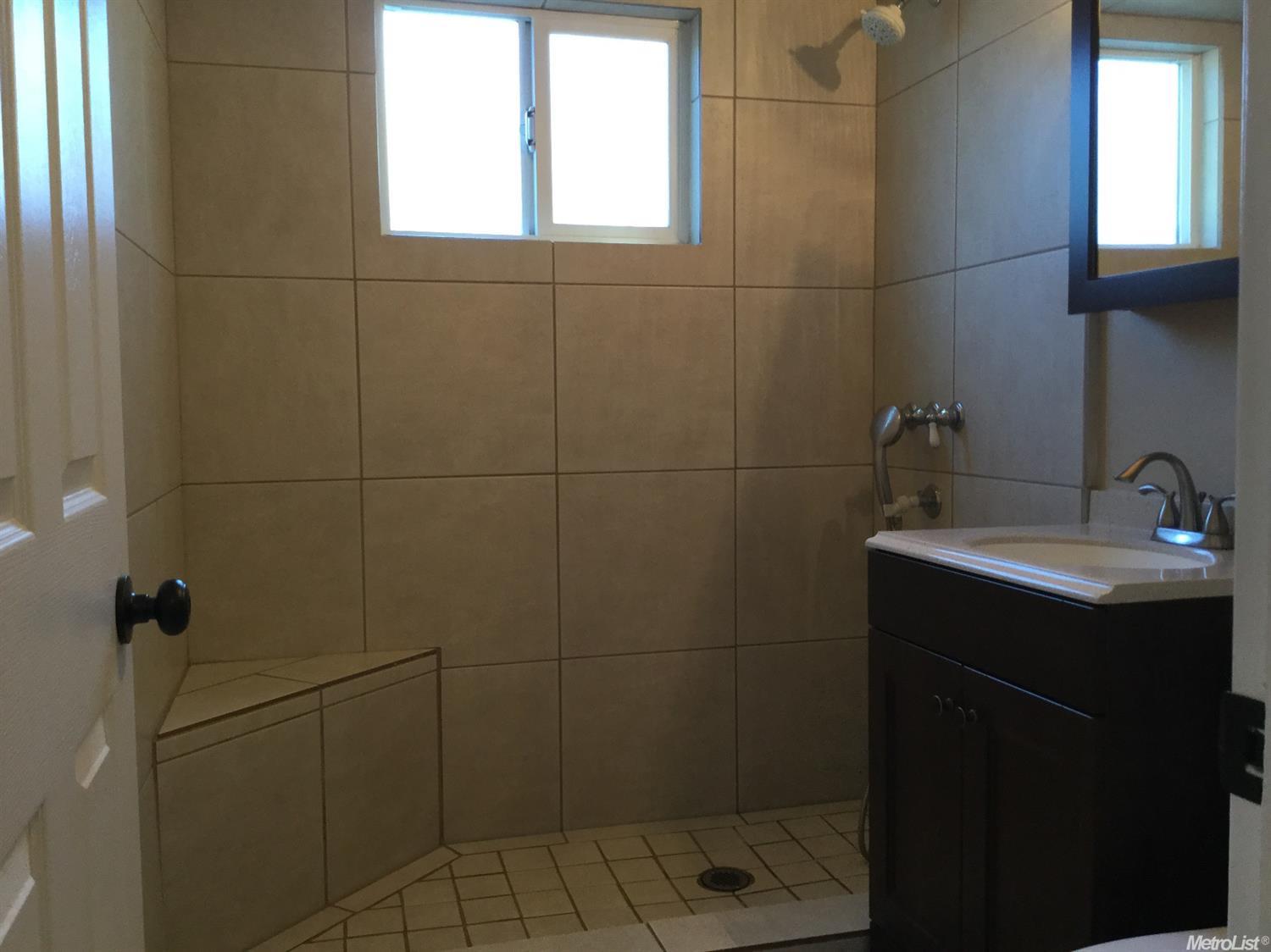 825 Elm Ave, Modesto, CA 95351 photo 6