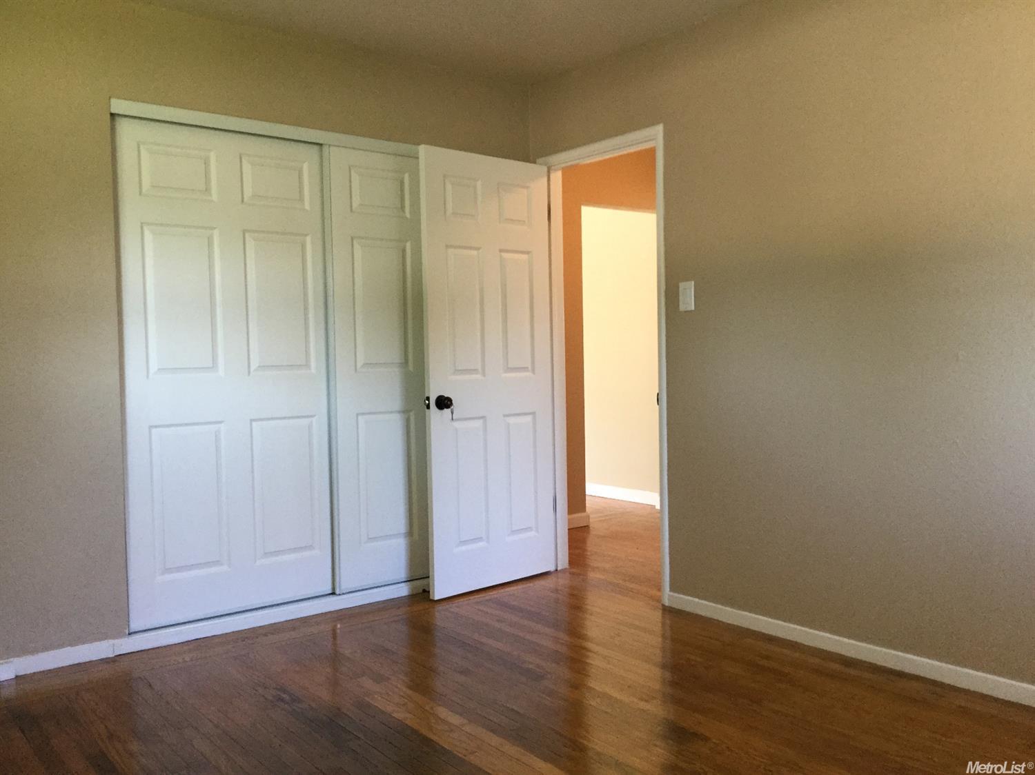 825 Elm Ave, Modesto, CA 95351 photo 7