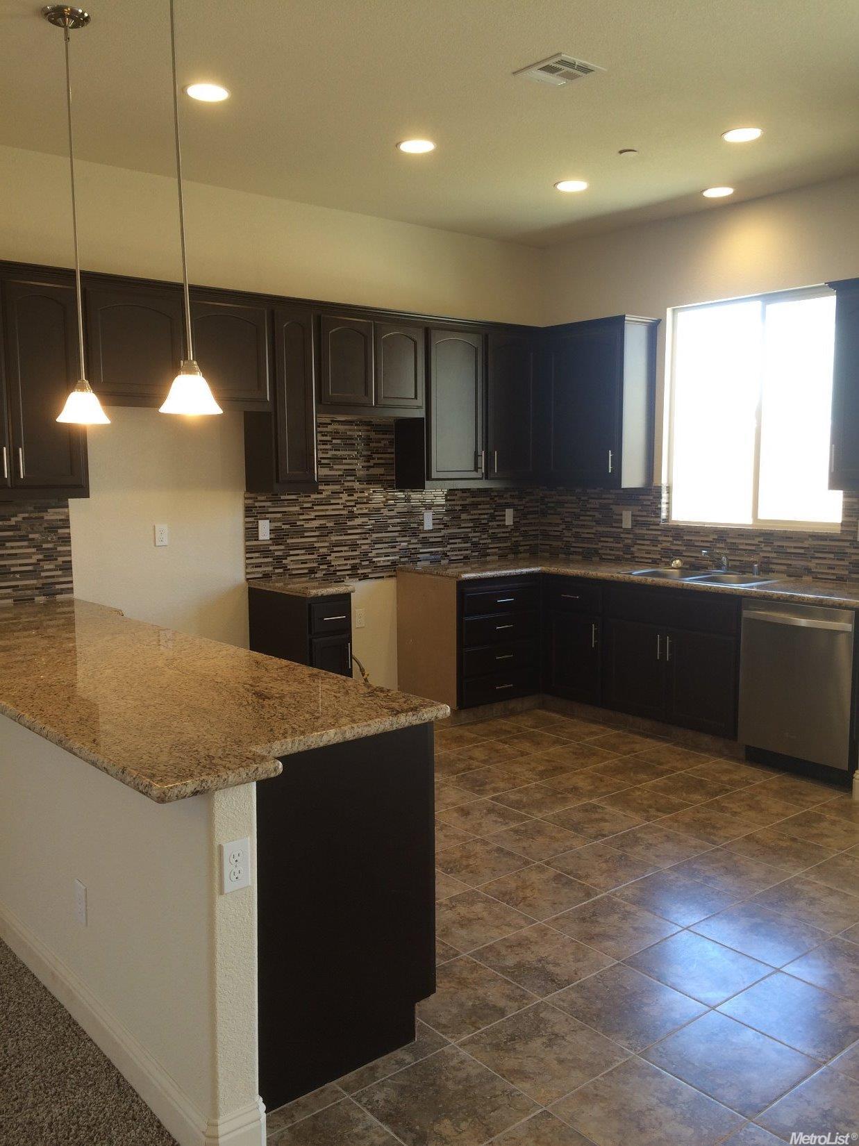 2275 Toole, Atwater, CA 95301 photo 8