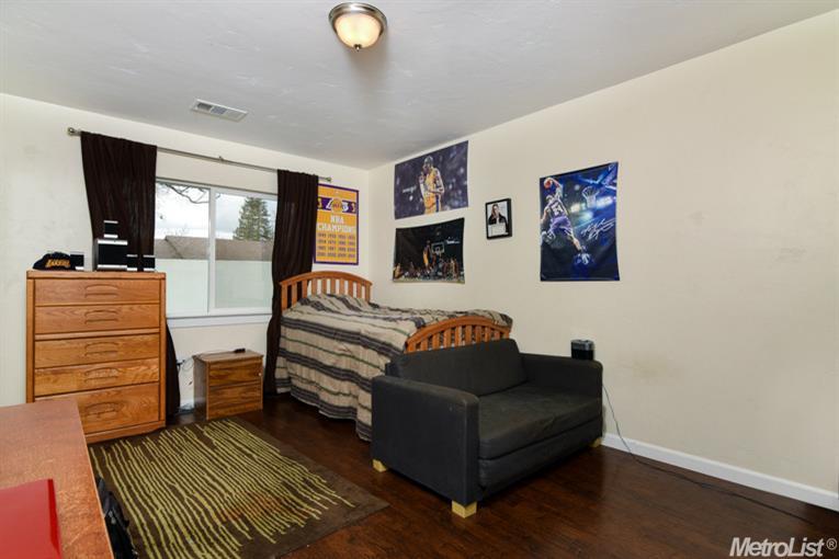5717 Robertson Ave, Carmichael, CA 95608 photo 17