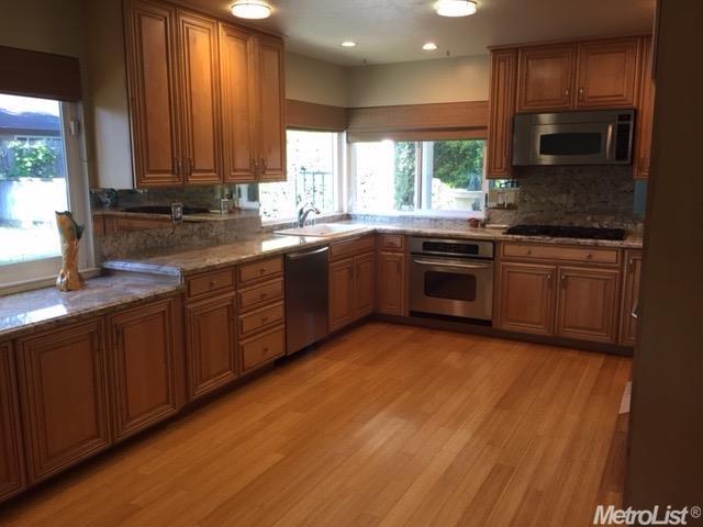 4222 Vista Way, Davis, CA 95618 photo 2
