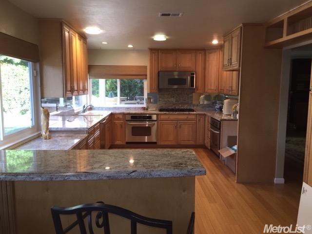 4222 Vista Way, Davis, CA 95618 photo 3