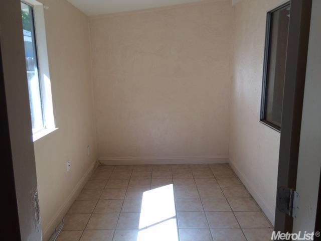 120 Leverton Dr, Patterson, CA 95363 photo 9