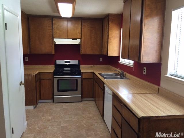 120 Leverton Dr, Patterson, CA 95363 photo 8