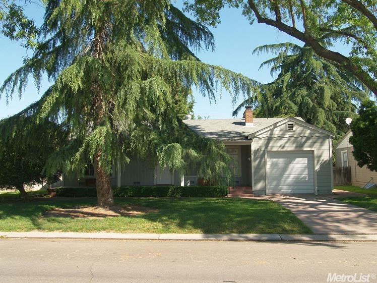 2049 Haddon Ave, Modesto, CA 95354 photo 1