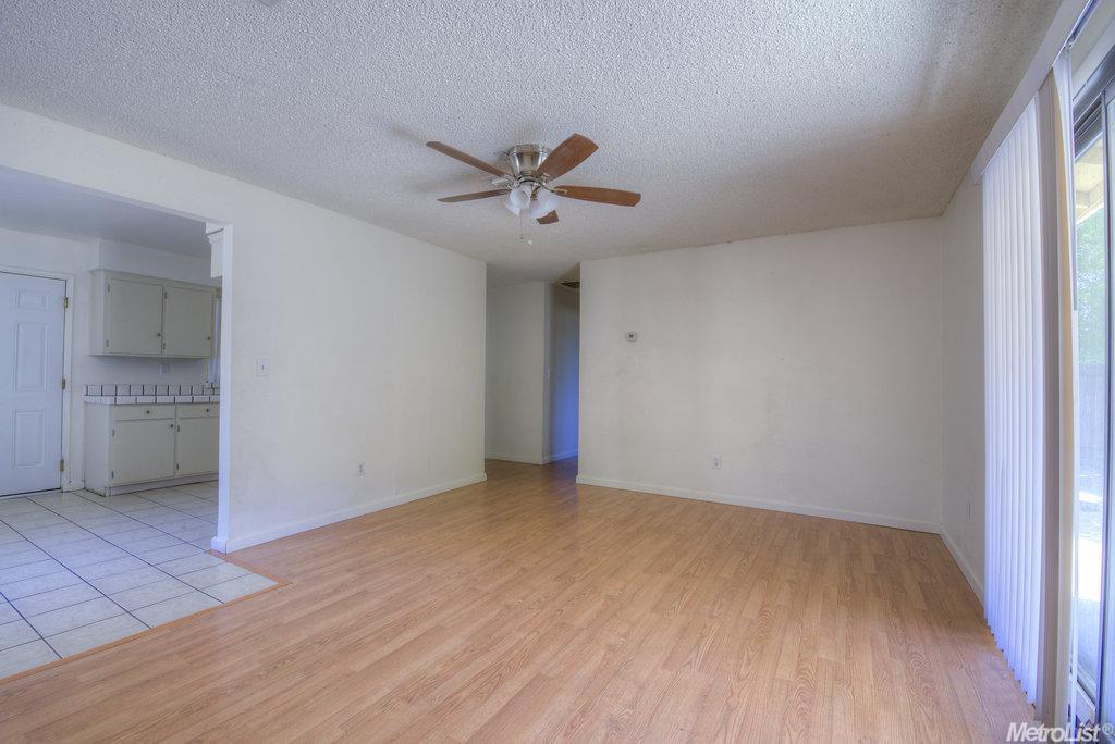 1013 Mock Ave, Modesto, CA 95351 photo 4