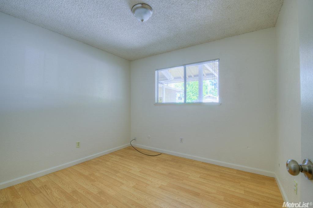 1013 Mock Ave, Modesto, CA 95351 photo 11