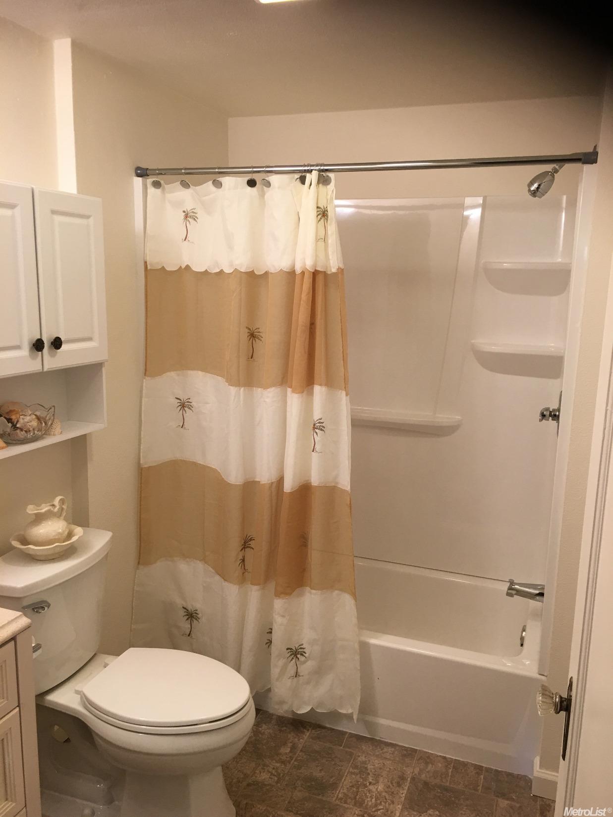 414 E Pine St, Stockton, CA 95204 photo 8
