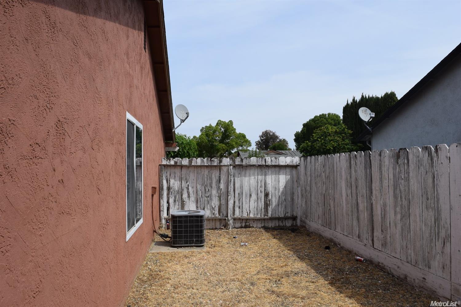 140 Yosemite Dr, Tracy, CA 95376 photo 13