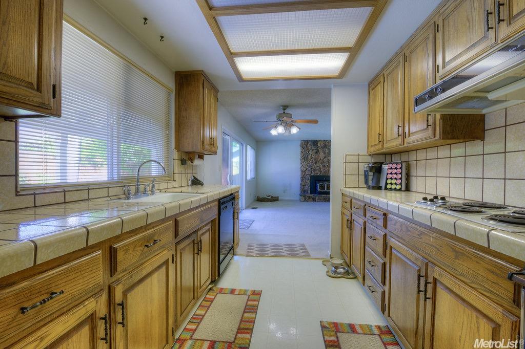 2117 Cheyenne Way, Modesto, CA 95356 photo 6