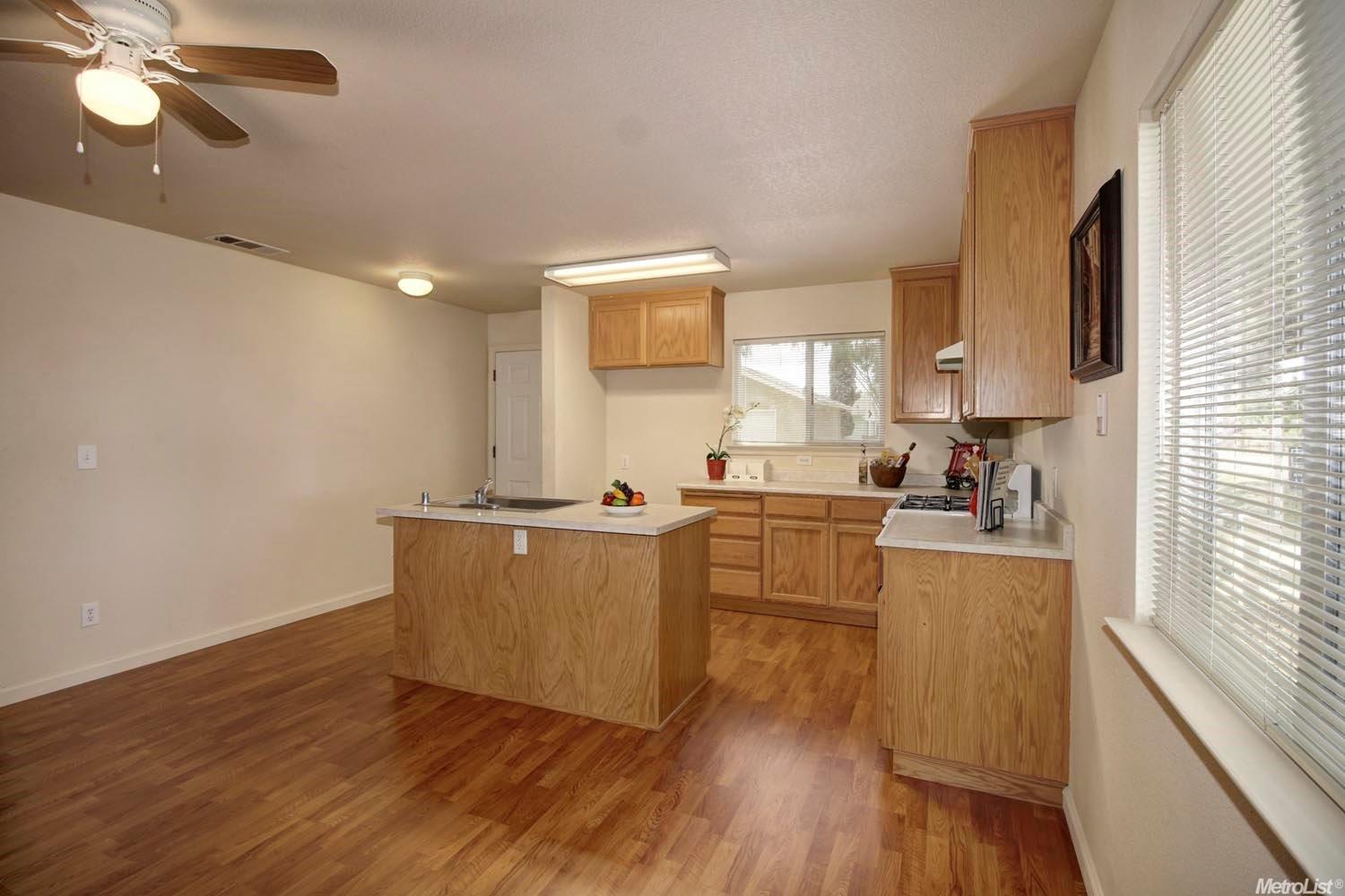 4744 E Live Oak Rd, Lodi, CA 95240 photo 5