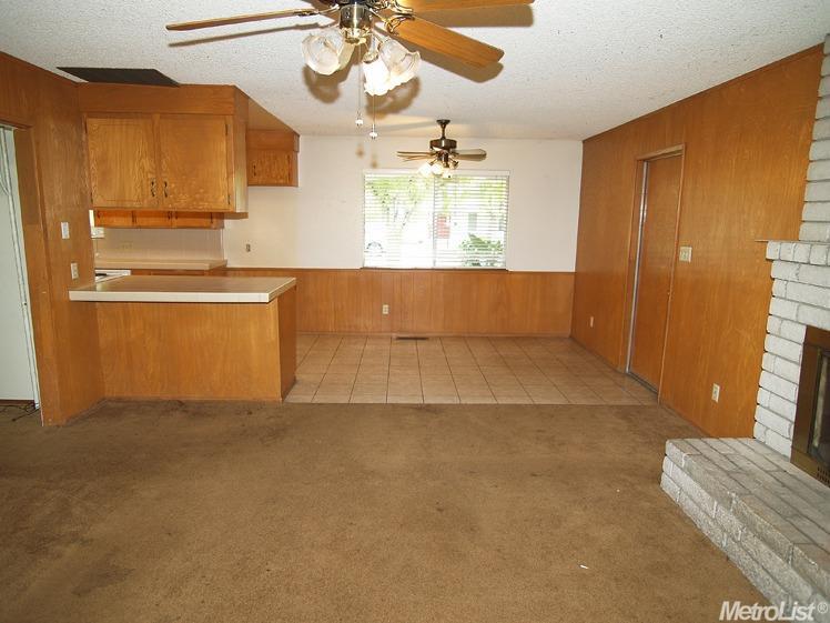 2807 Warwick Ln, Modesto, CA 95350 photo 10