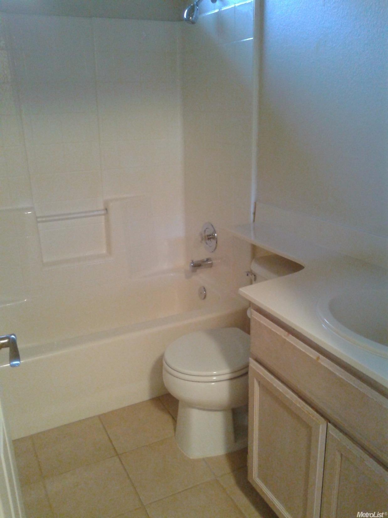 1925 Pheasant Run Ct, Tracy, CA 95376 photo 11