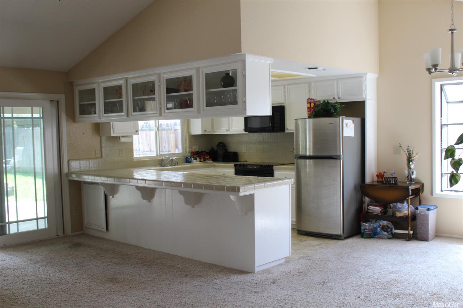 3301 Parks Ln, Carmichael, CA 95608 photo 7