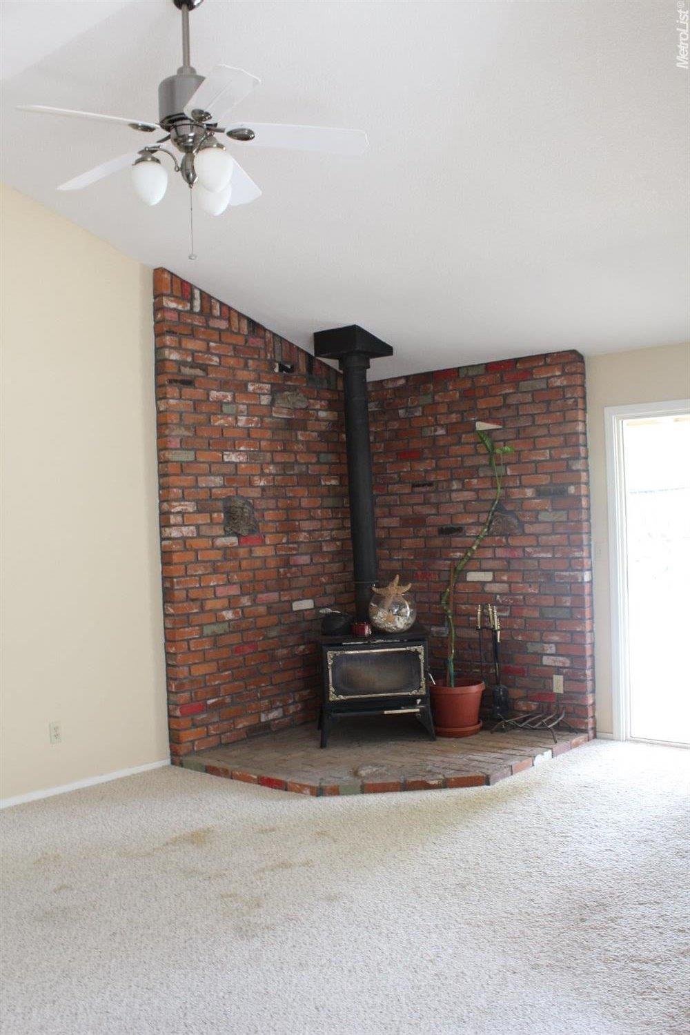 3301 Parks Ln, Carmichael, CA 95608 photo 4