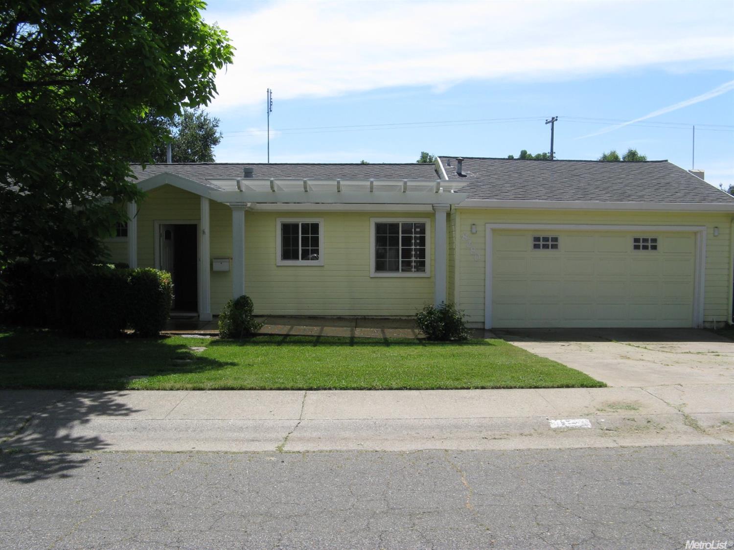 8280 Wightman Ave, Fair Oaks, CA 95628 photo 1