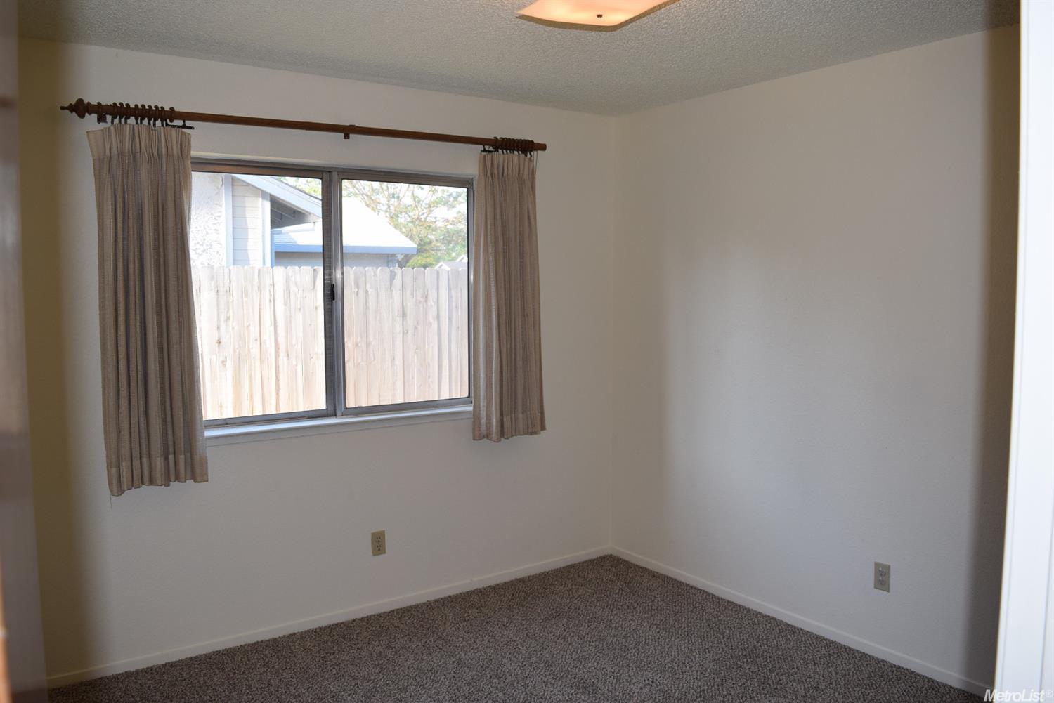 4033 Glendale Ct, Merced, CA 95348 photo 15