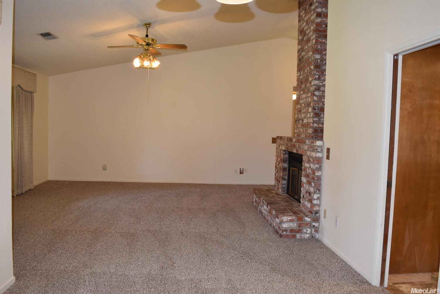 4033 Glendale Ct, Merced, CA 95348 photo 5